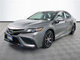 Used 2021 Toyota Camry SE image 3