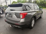 Used 2022 Ford Explorer XLT w/ Equipment Group 202A image 5