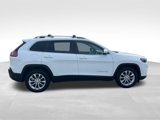 Used 2019 Jeep Cherokee Latitude w/ Popular Appearance Group image 2