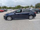 Used 2022 Toyota Corolla LE image 3