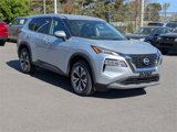 Used 2023 Nissan Rogue SV image 2