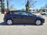 Used 2017 Kia Forte LX image 3