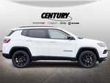 New 2025 Jeep Compass Latitude w/ Altitude Special Edition image 2