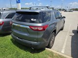 Used 2018 Chevrolet Traverse LT image 2