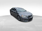 Used 2017 Nissan Altima 2.5 SV w/ Convenience Package image 3