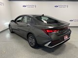 Used 2024 Hyundai Elantra SEL image 4