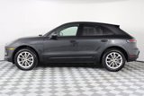 Certified 2025 Porsche Macan image 2