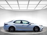 Used 2023 Toyota Camry SE image 3