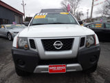 Used 2014 Nissan Xterra X image 2