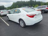Used 2015 Toyota Corolla LE image 3