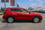 Used 2018 Nissan Rogue SV w/ Premium Package image 3