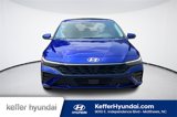 Used 2024 Hyundai Elantra SEL w/ Convenience Package image 2