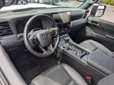 Used 2024 Lexus GX 550 image 4