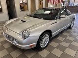 Used 2004 Ford Thunderbird image 2
