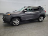 Used 2018 Jeep Cherokee Latitude image 2