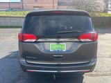 Certified 2019 Chrysler Pacifica Touring-L w/ Premium Audio Group image 4