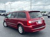 Used 2013 Chrysler Town & Country Touring image 5
