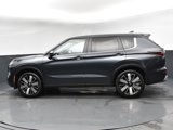 New 2025 Mitsubishi Outlander SE image 4
