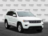 Used 2019 Jeep Grand Cherokee Laredo image 2