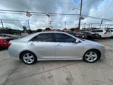 Used 2012 Toyota Camry SE image 4