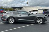 Used 2016 Ford Mustang Coupe image 3