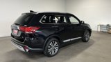 Used 2020 Mitsubishi Outlander SEL image 3