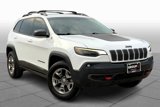 Used 2019 Jeep Cherokee Trailhawk image 2