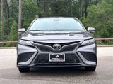 Used 2022 Toyota Camry SE image 3