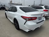 Used 2019 Toyota Camry SE image 2