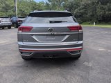Used 2022 Volkswagen Atlas Cross Sport SE w/ Panoramic Sunroof Package image 4