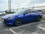 Used 2023 Hyundai Elantra SEL w/ Preferred Accessory Package image 2