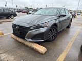 Used 2023 Nissan Altima 2.5 SV image 2