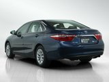 Used 2017 Toyota Camry LE image 3