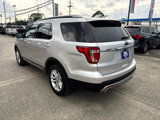 Used 2016 Ford Explorer XLT w/ Equipment Group 202A image 5