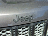 Used 2017 Jeep Grand Cherokee Altitude image 5