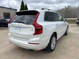 Used 2017 Volvo XC90 T6 Momentum w/ Vision Package image 4