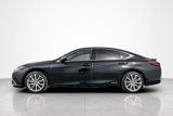 Used 2020 Lexus ES 300h w/ Premium Package image 2