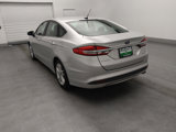 Used 2018 Ford Fusion SE image 5