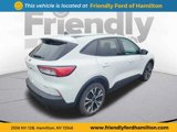Used 2022 Ford Escape SE w/ SE Sport Appearance Package image 5