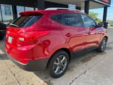Used 2015 Hyundai Tucson SE image 2