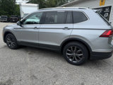 Used 2022 Volkswagen Tiguan SE image 2