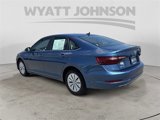 Used 2020 Volkswagen Jetta SE image 3