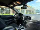 Used 2018 Jeep Grand Cherokee Laredo image 2