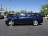 Used 2017 Volkswagen Golf S image 2