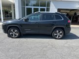 Used 2020 Jeep Cherokee Limited image 2