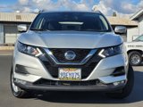 Used 2022 Nissan Rogue Sport SV image 2