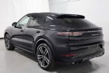 Used 2020 Porsche Cayenne Turbo image 3