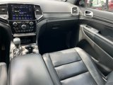 Used 2019 Jeep Grand Cherokee Limited w/ Luxury Group II image 3
