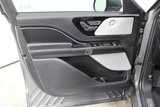 Used 2022 Lincoln Aviator Reserve w/ Equipment Group 201A image 5