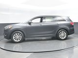 Used 2018 Kia Sorento LX image 3